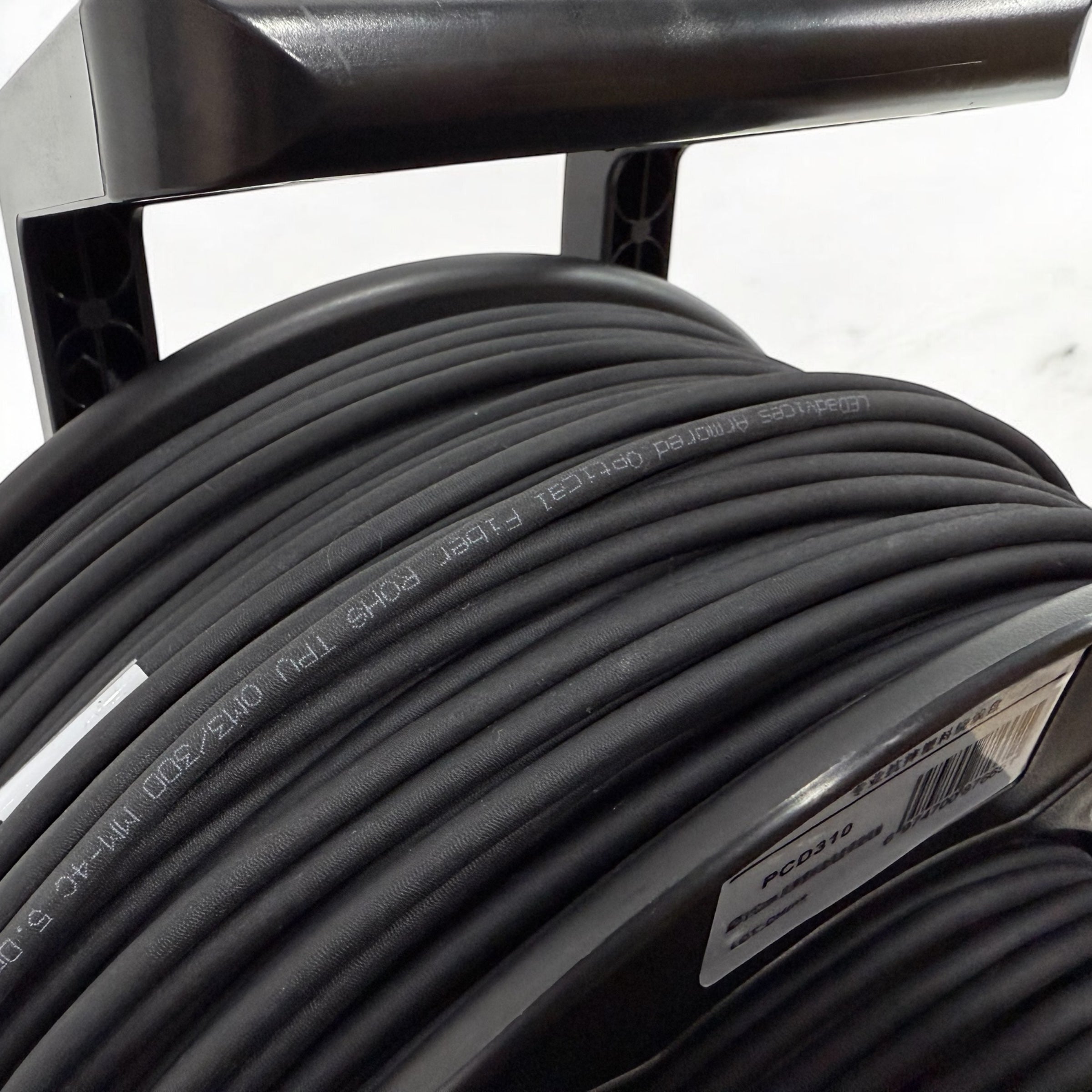 6-Core OM3 Multimode Matt Frosted TPU Armored Tactical Fiber Optic Cable 100m 200m 300m