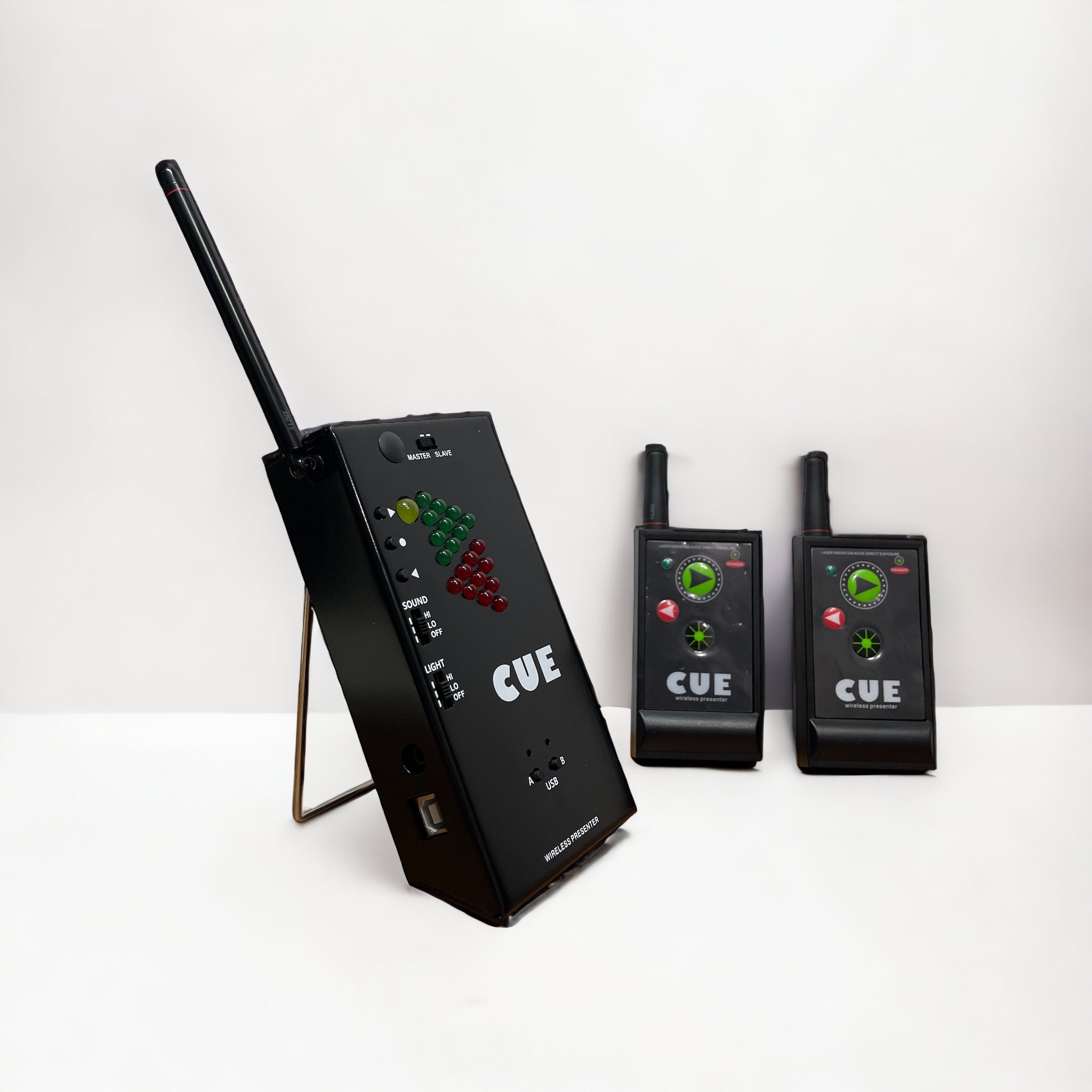 Perfect Cue 400m / 1320ft Professional Flipper PPT Keynote Anti Interference Long Distance Conference Product Launch Meeting